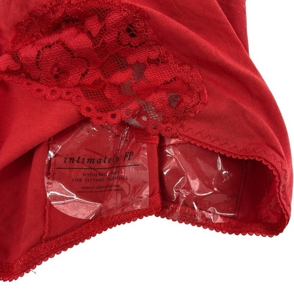 NEW Intimately Free People Side of Sass Beaded Lace Detail Bodysuit  Size Small - Picture 7 of 12